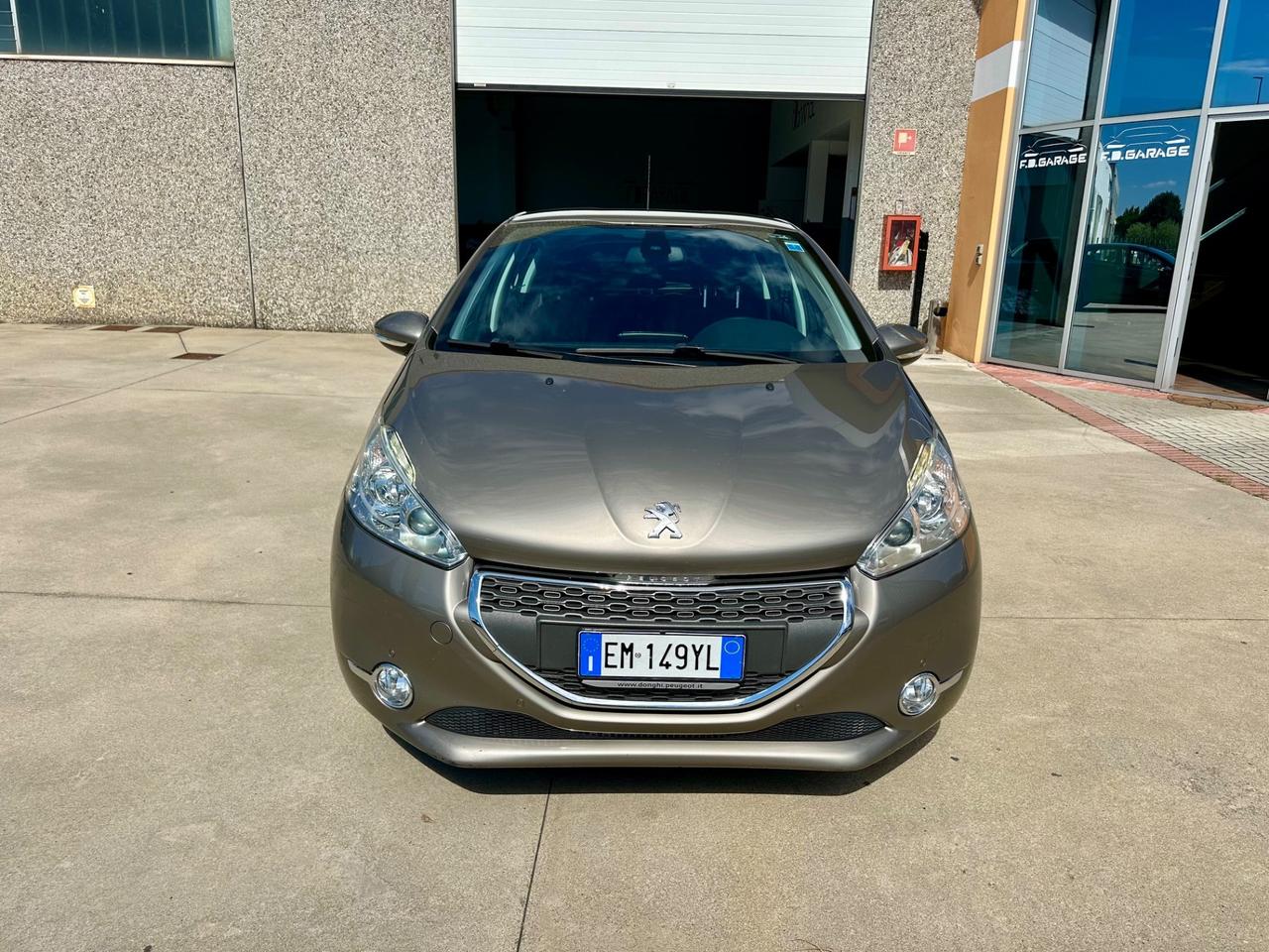 Peugeot 208 1.2 VTi 82 CV 5 porte Access
