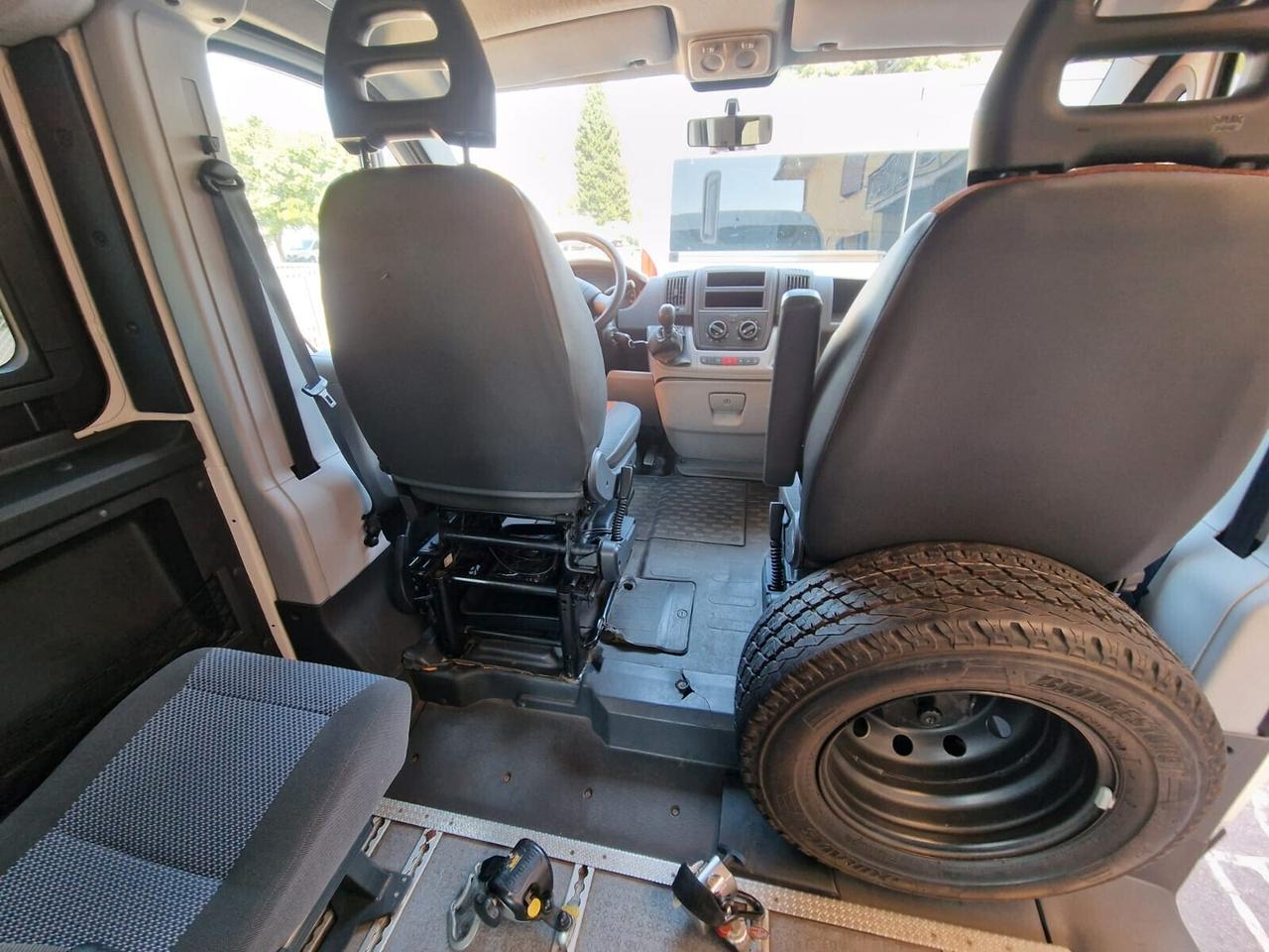 Fiat Ducato 2.3 MJT trasporto disabili 9 POSTI
