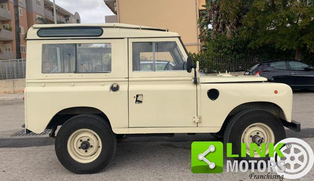 LAND ROVER Defender 88