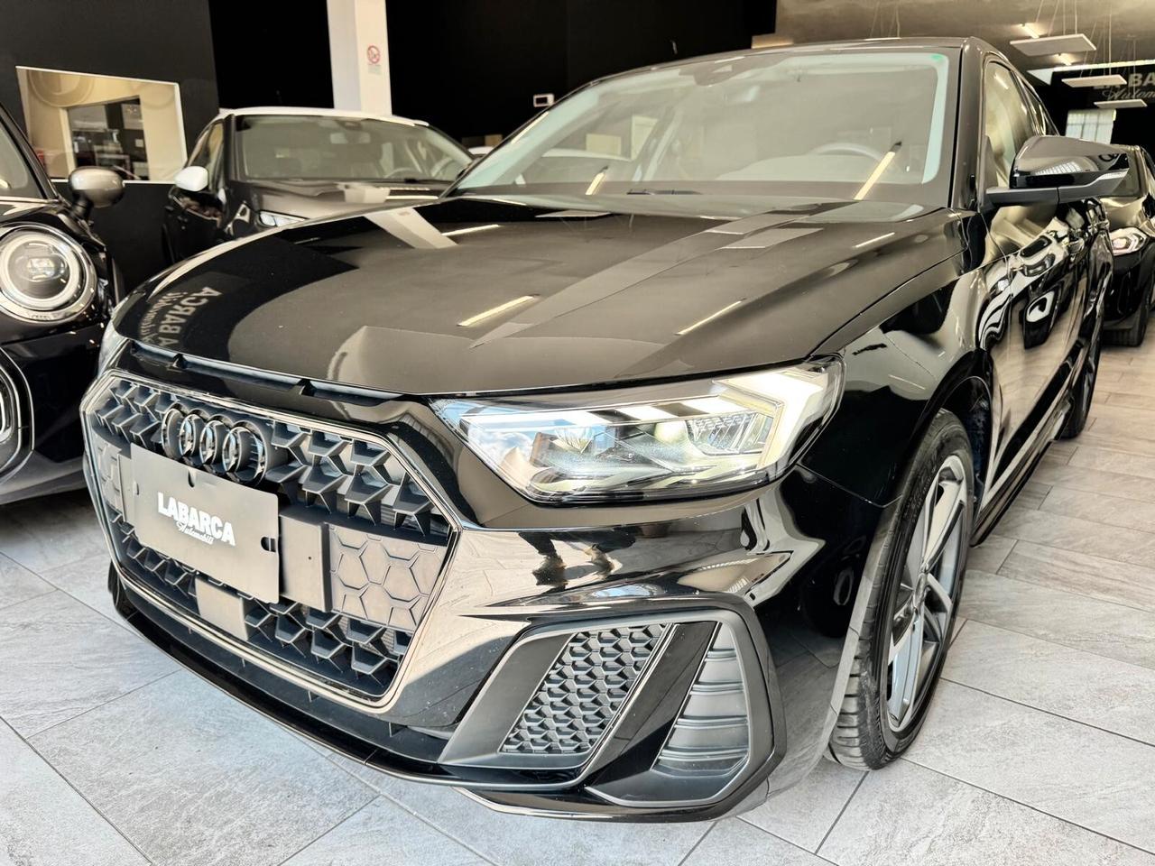 Audi A1 SPB 30 TFSI Identity Black