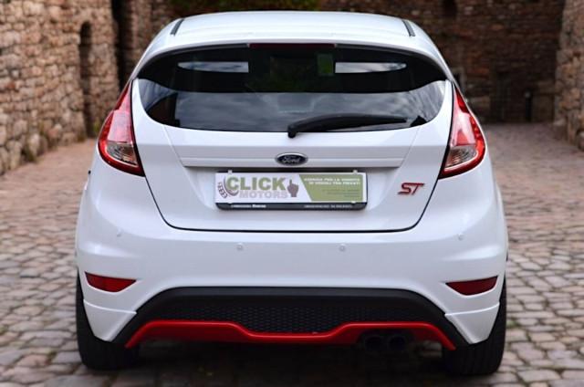 Ford Fiesta Fiesta VI 2016 - 1.6 ST 182cv 3p E6