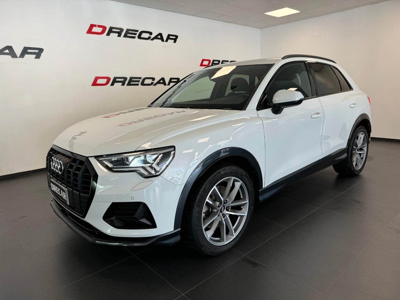 Audi Q3 40 TFSI quattro S tronic S line edition BLACK PACK