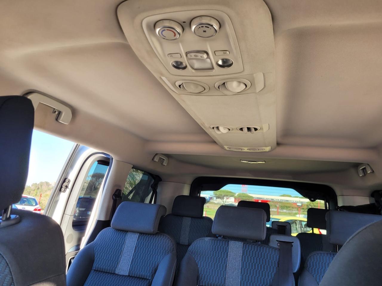 Peugeot Traveller PEUGEOT TRAVELLER 8 POSTI CAMBIO AUTOMATICO