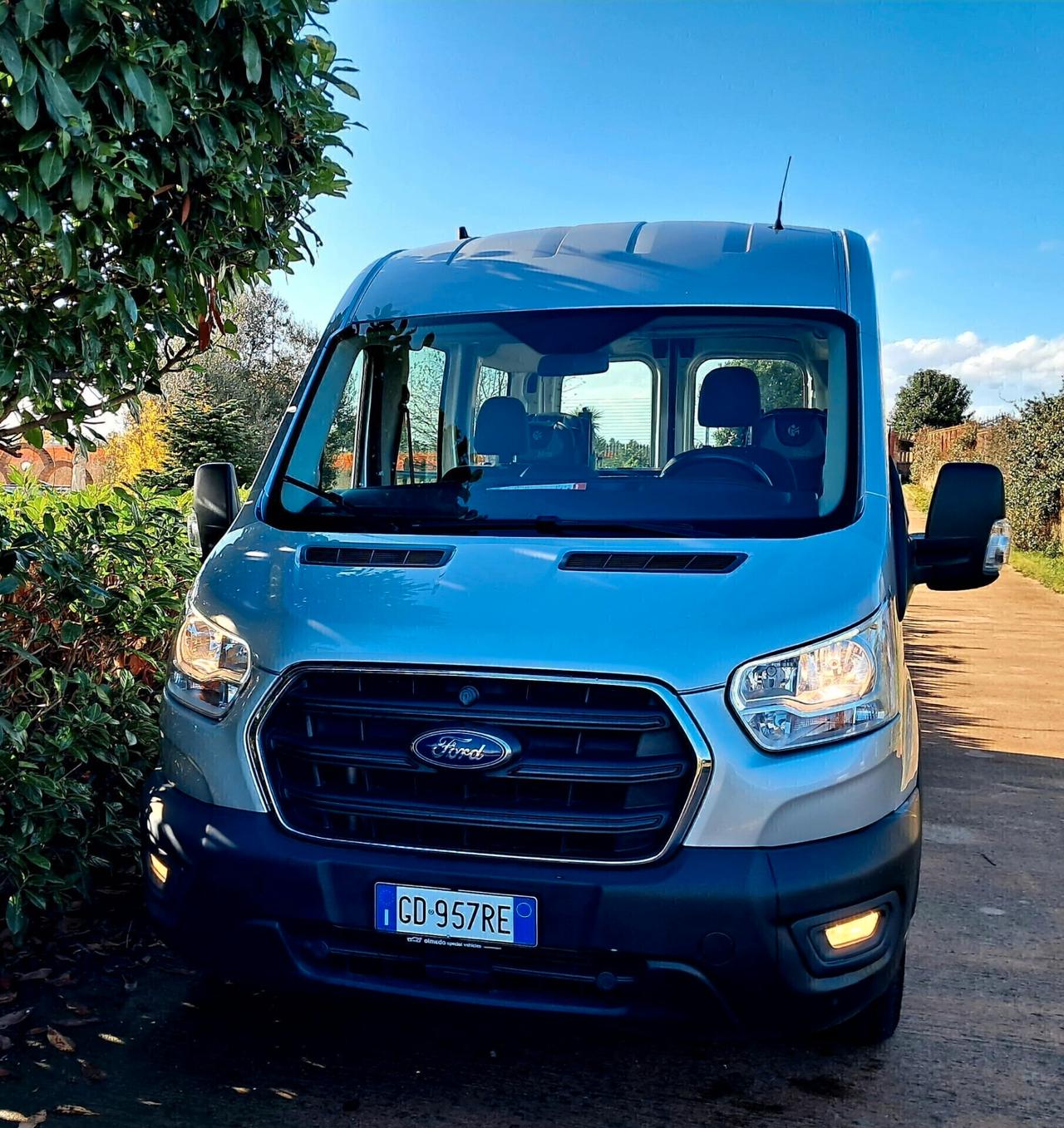 Ford Transit 2.0TDCi 130CV 9 posti DISABILI PEDANA ELETTROIDRAULICA