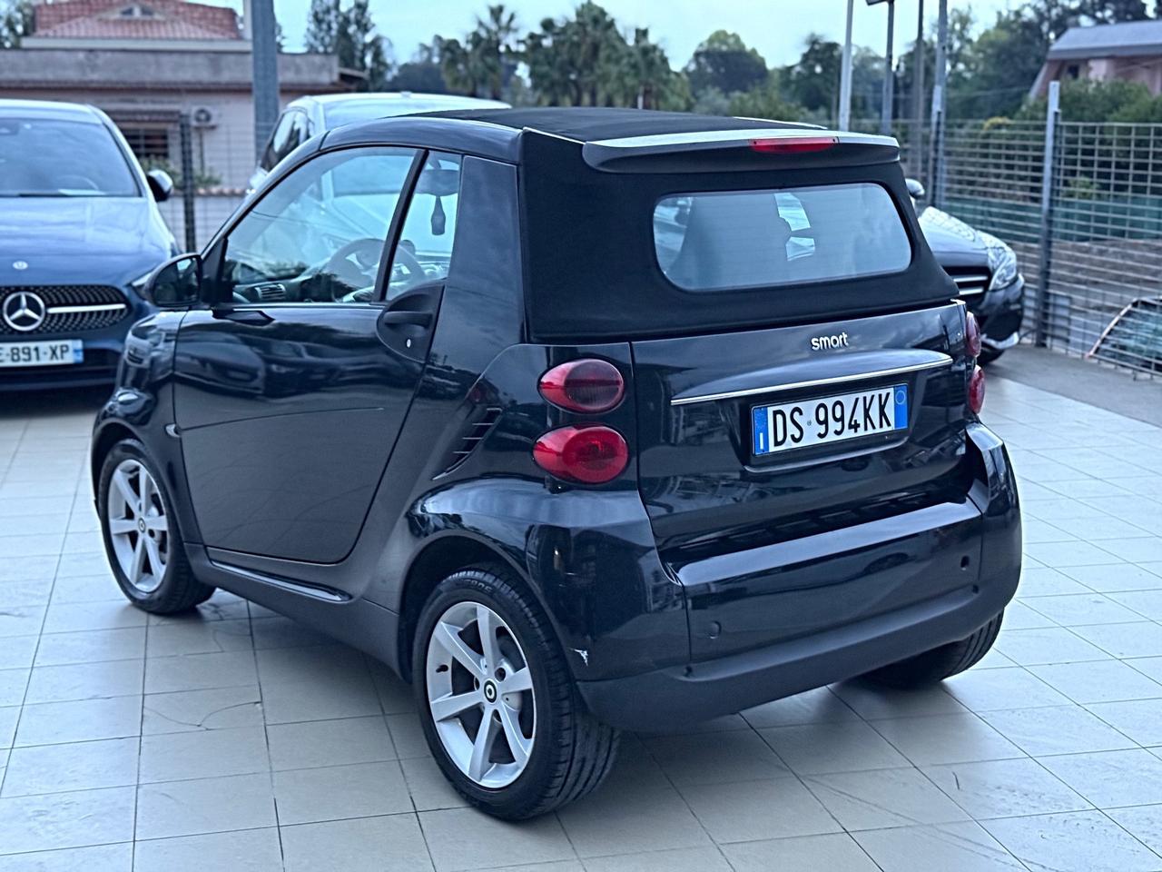 Smart ForTwo 1000 62 kW cabrio pulse