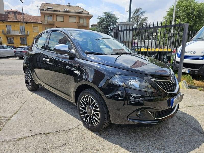 Lancia Ypsilon 1.0 FireFly 70cv Hybrid Alberta Ferretti