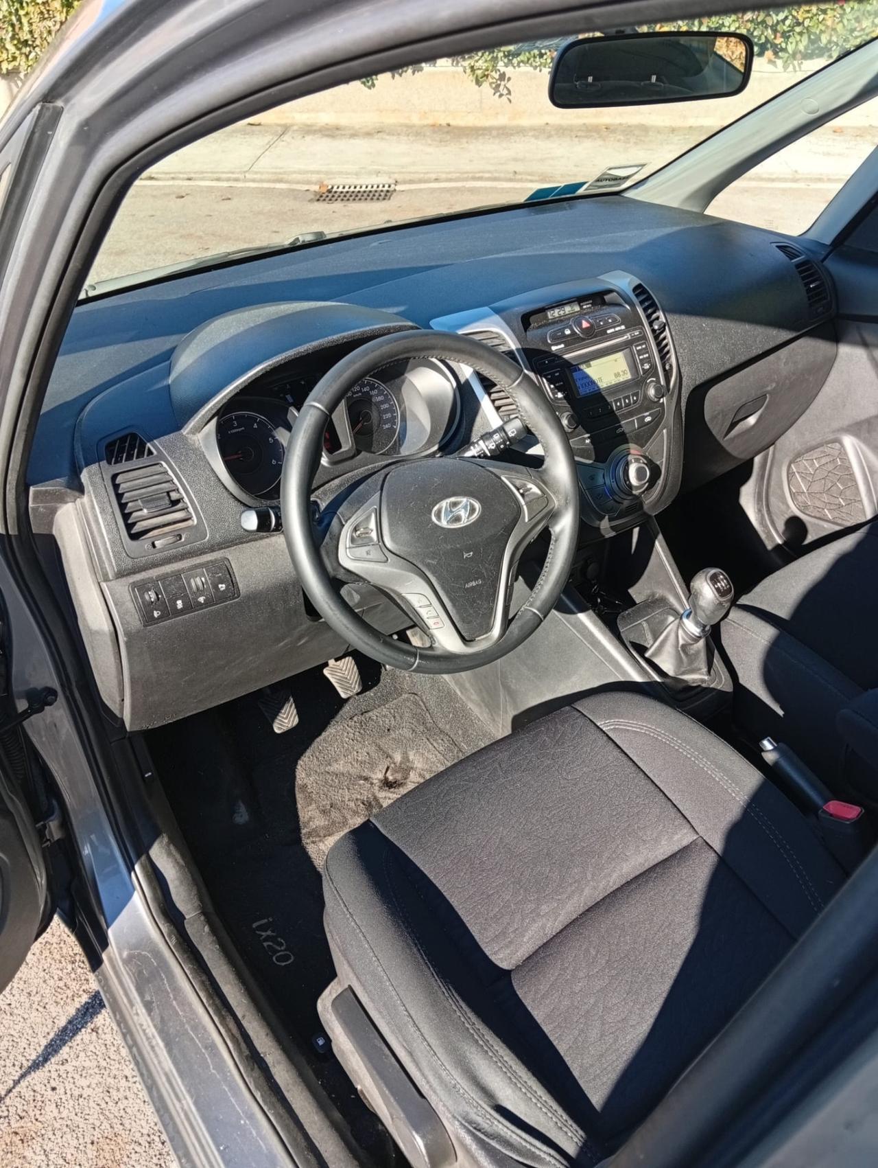 Hyundai iX20 1.4 crdi 77 cv comfort (57 kw)