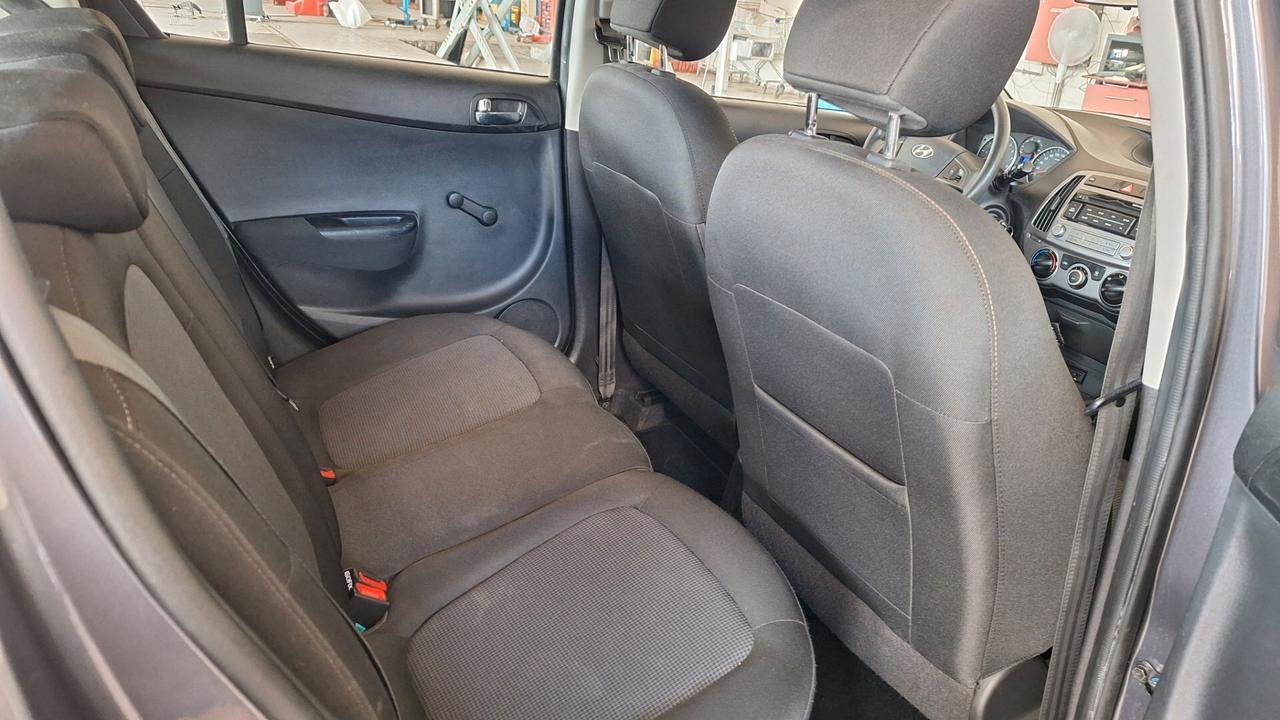 Hyundai i20 1.2 MPI GPL Connectline