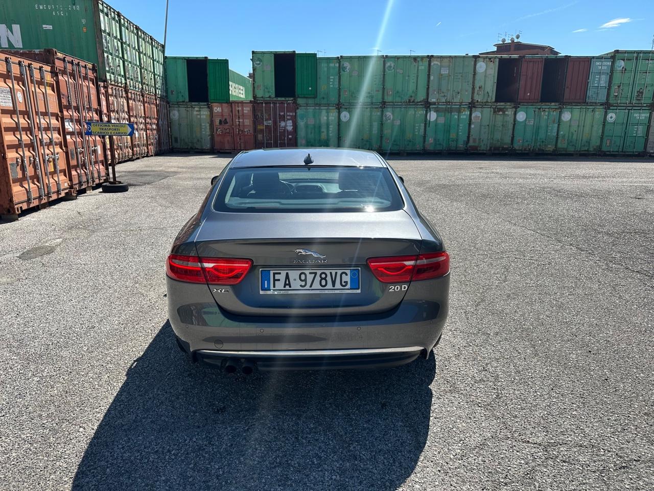 Jaguar XE 2.0 D Turbo aut. Pure PELLE NAVI