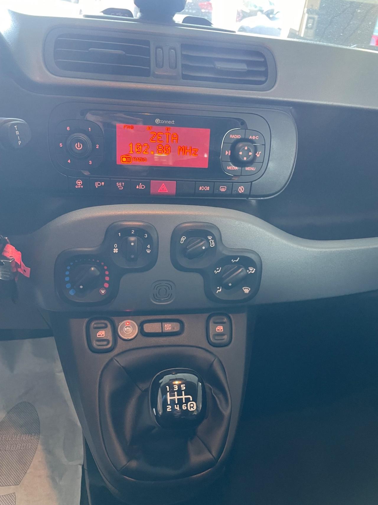 Fiat Panda 1.0 FireFly S&S Hybrid City Cross GPL - Nessun vincolo -