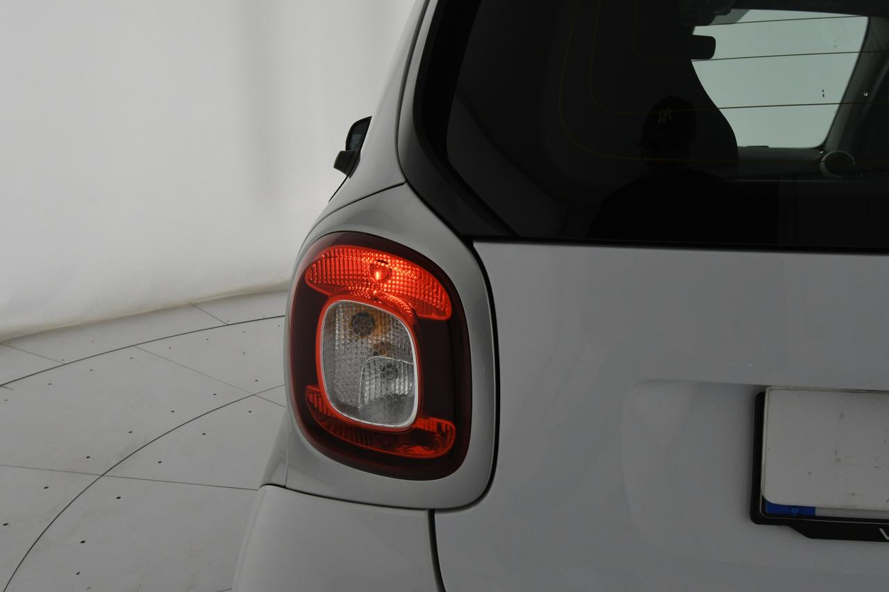 SMART Fortwo 1.0 Youngster 71cv twinamic my18 NEOPATENTATI