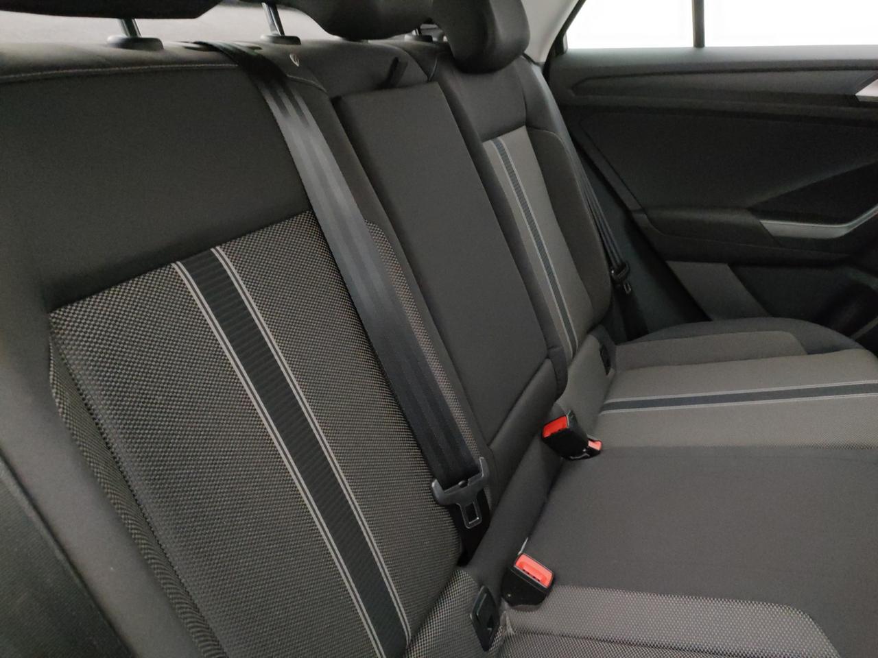 VOLKSWAGEN T-Roc - T-Roc 1.5 tsi Style