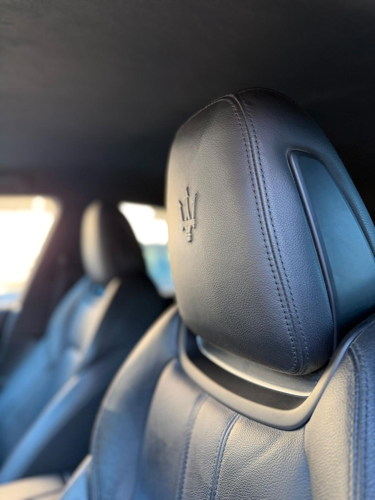 Maserati Levante V6 Diesel 275 CV AWD Granlusso