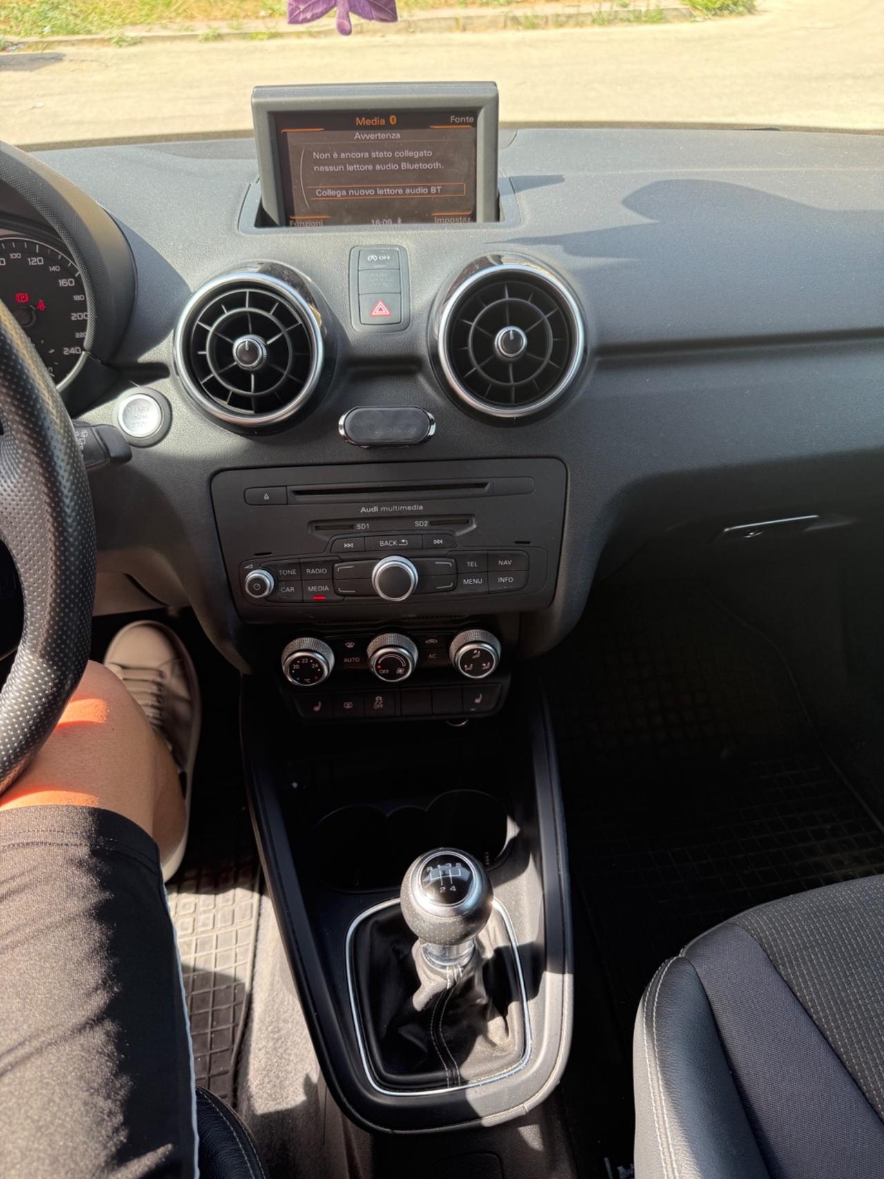 Audi A1 1.6 TDI 105 CV Attraction