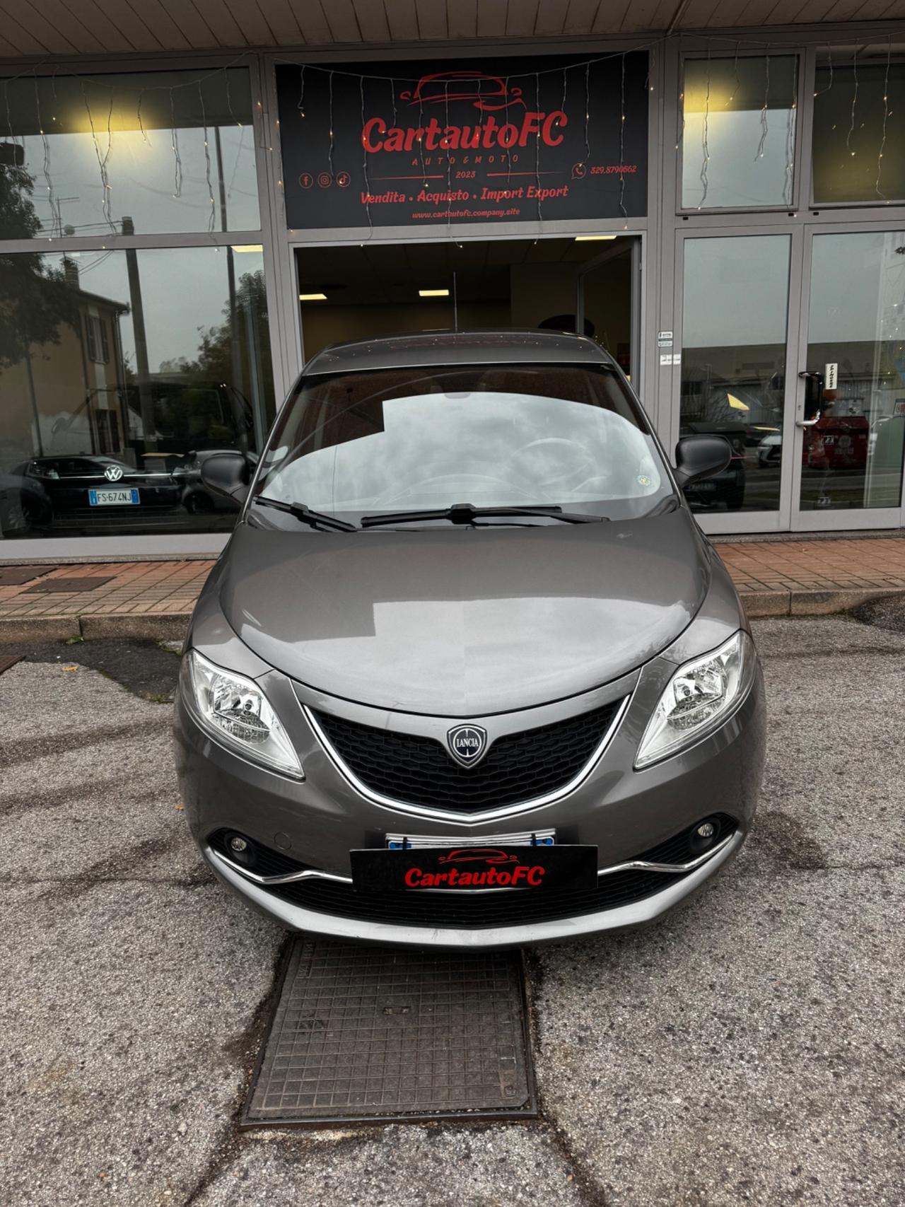Lancia Ypsilon 1.2 69 CV 5 porte