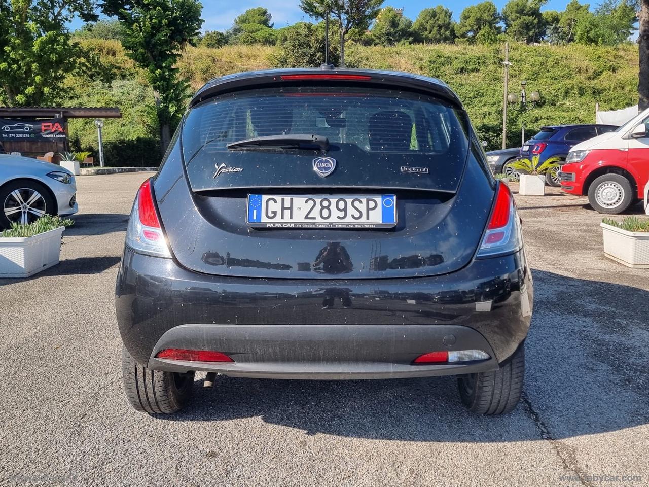 LANCIA Ypsilon 1.0 FireFly 5pS&S Hyb. Eco Silv.