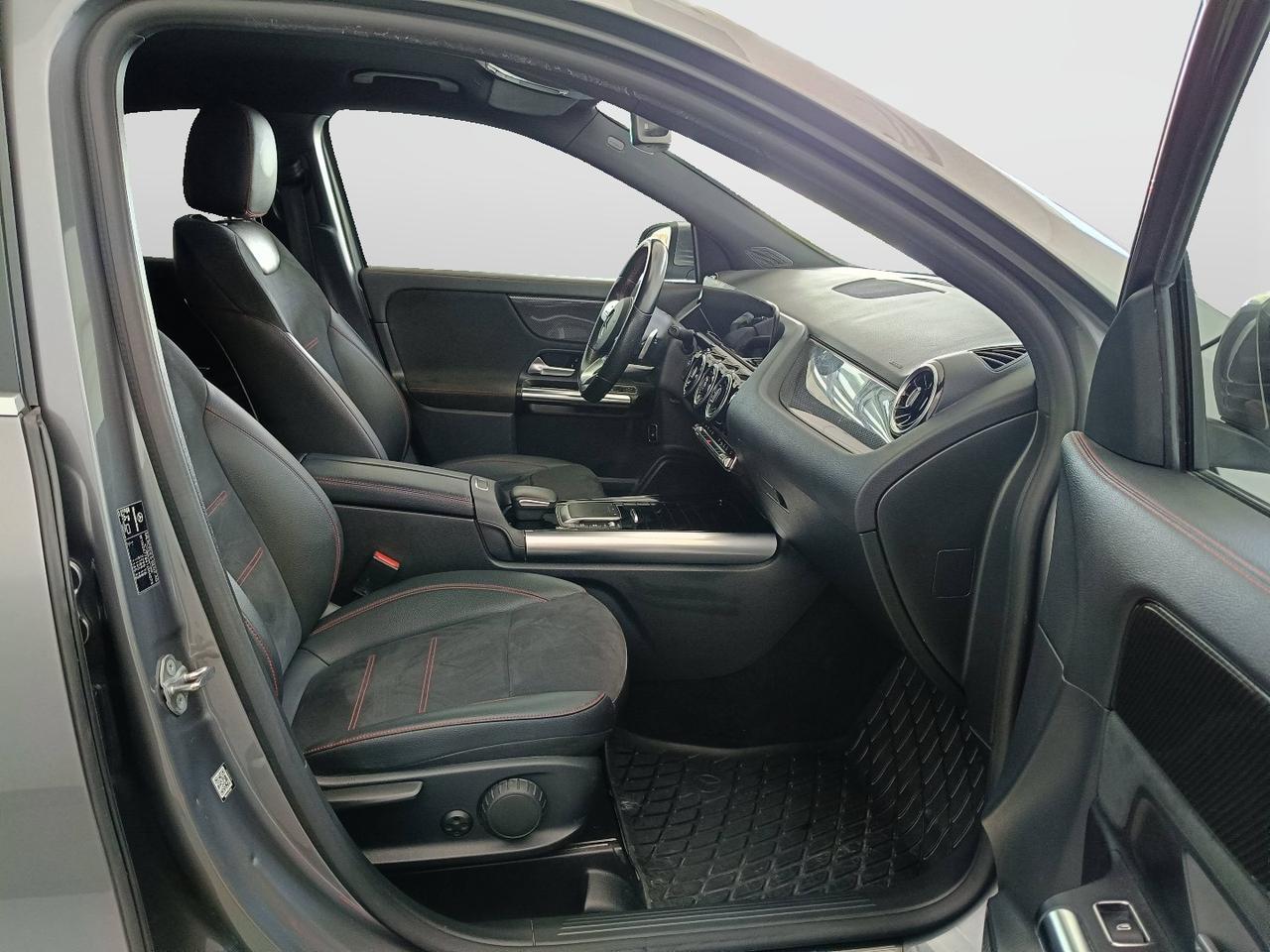 Mercedes-Benz GLA-H247 2020 - GLA 250 e phev (eq-power) Premium auto