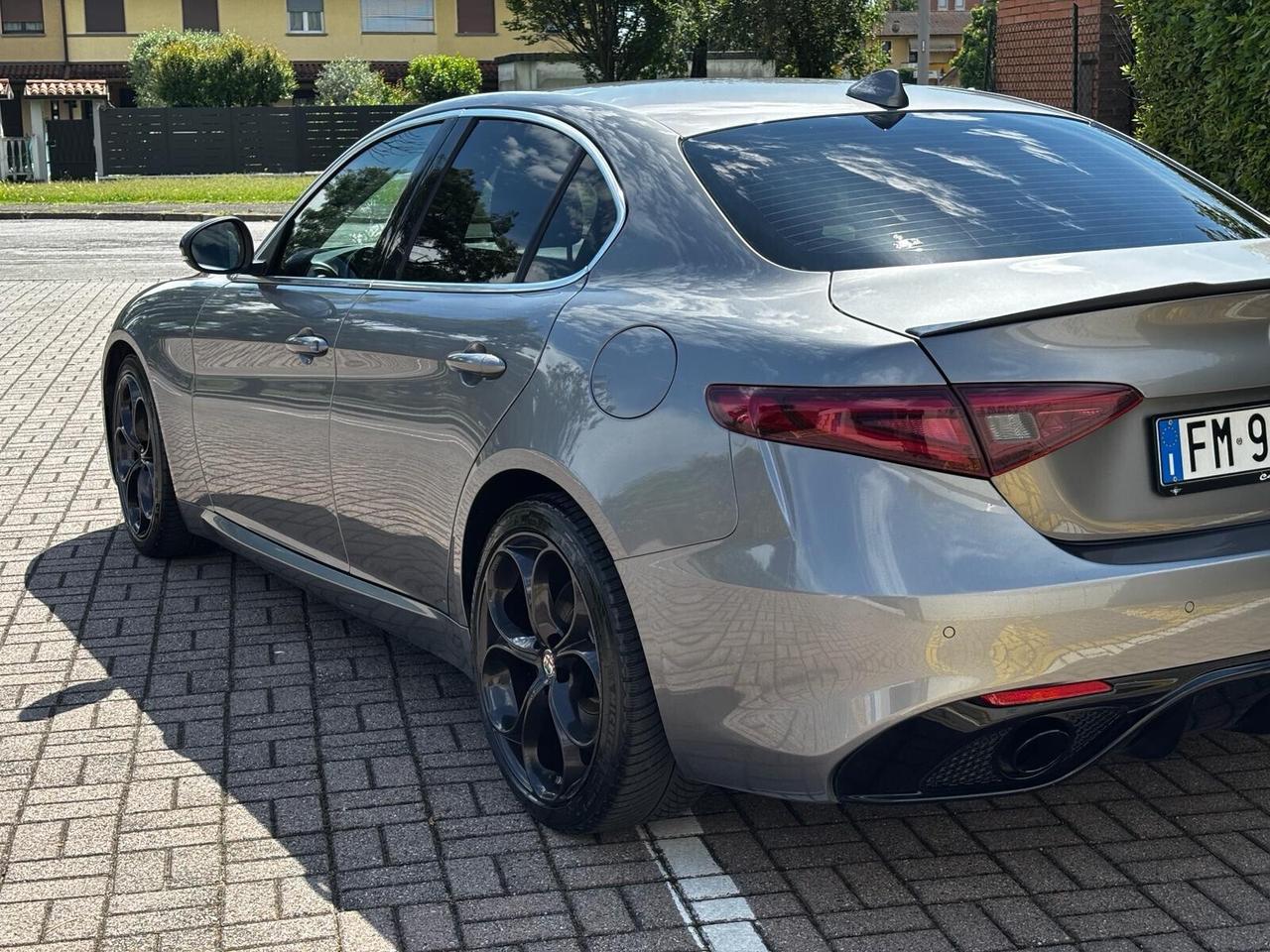 Alfa Romeo Giulia 2.2 Turbodiesel 180 CV AT8 AWD Q4 Super