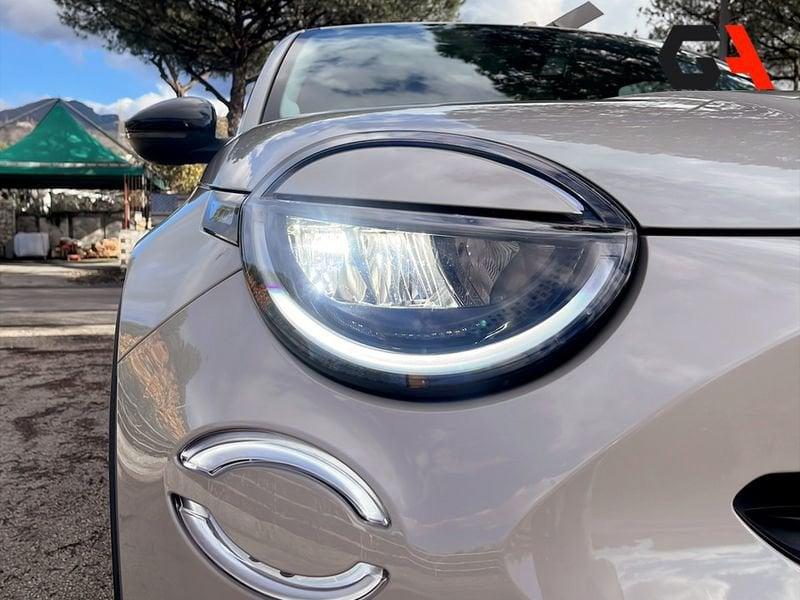 FIAT 600 600 Hybrid 100 CV DCT MHEV La Prima