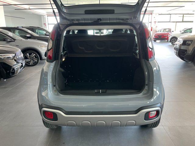 FIAT Panda 1.0 Hybrid 70 CV Cross