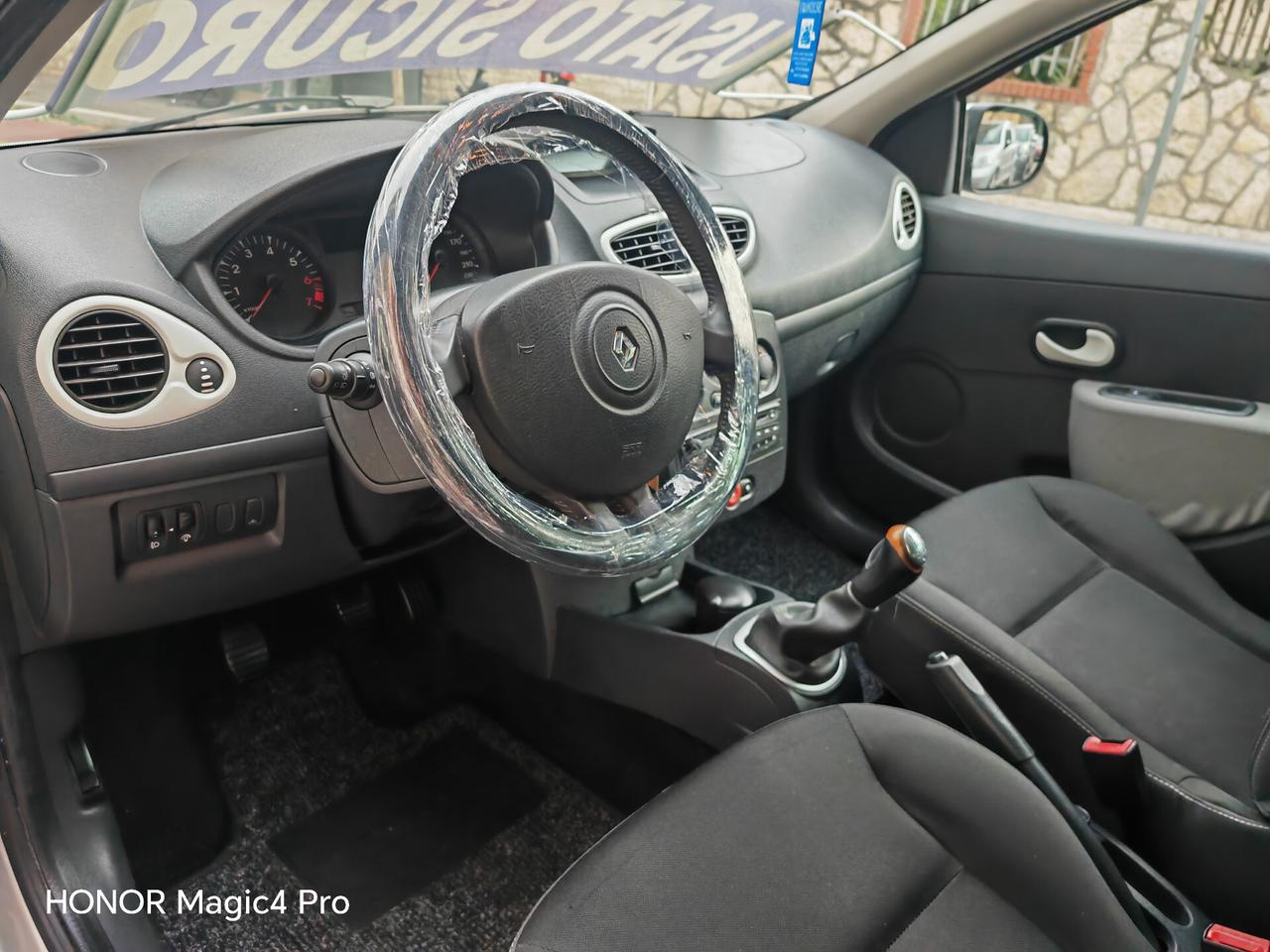 RENAULT CLIO 5P 1.2 BENZINA CV75 KW55 LIVE