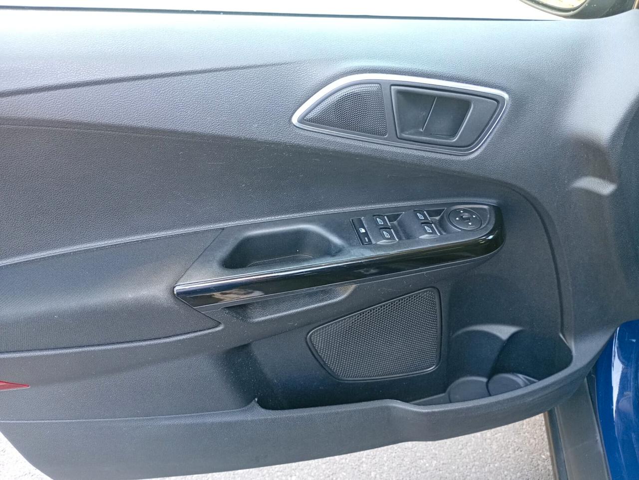 FORD B-MAX 1.6 DIESEL 95 CV TITANIUM 2015