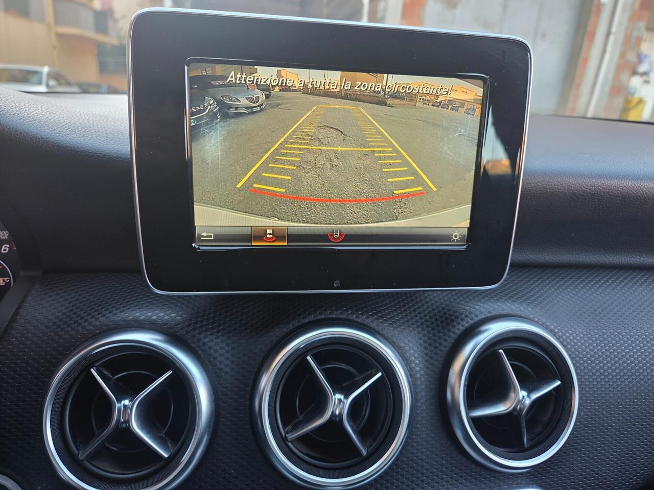 MERCEDES A180 1.5 DCI 110 CV ANNO 2016 KM CERTIF