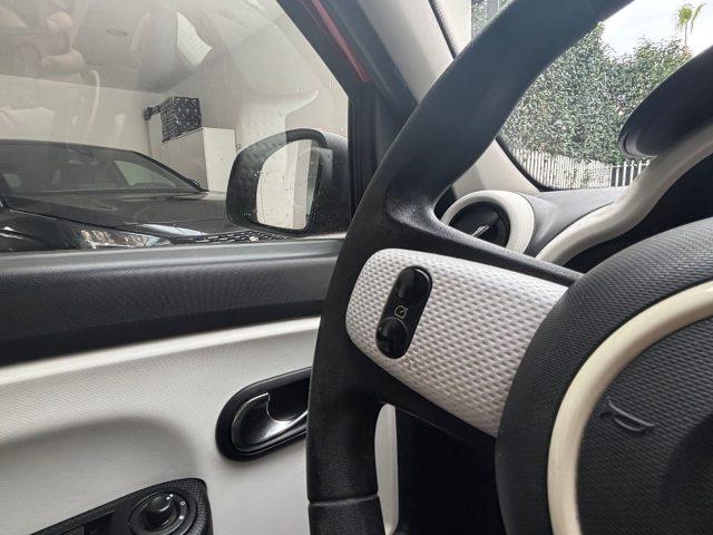 RENAULT Twingo SCe Zen tua da ?99,00 mensili
