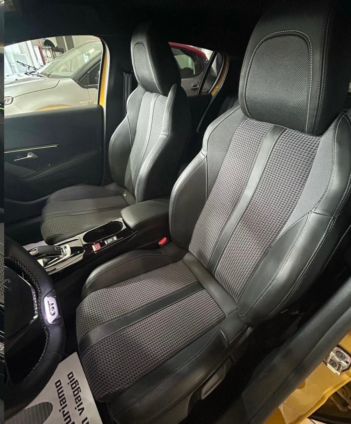 Peugeot 208 PureTech 100 Stop&Start 5 porte GT Line