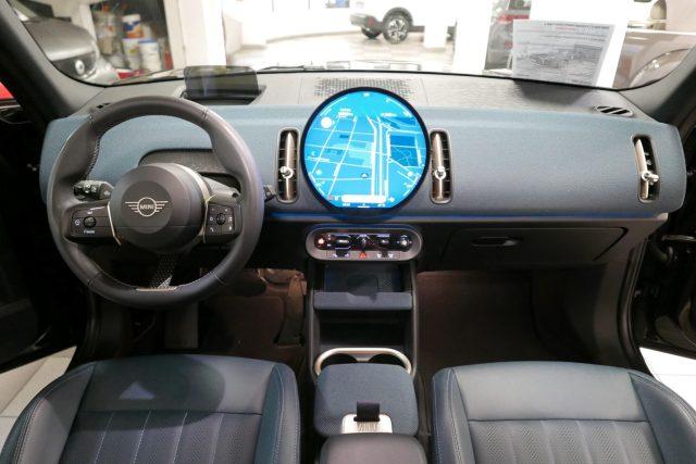 MINI Countryman C Favoured Countryman Pack L