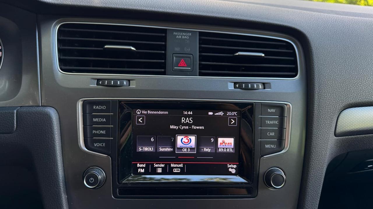 VW 1.6 TDI DSG LOUNGE NEOPATENTATI