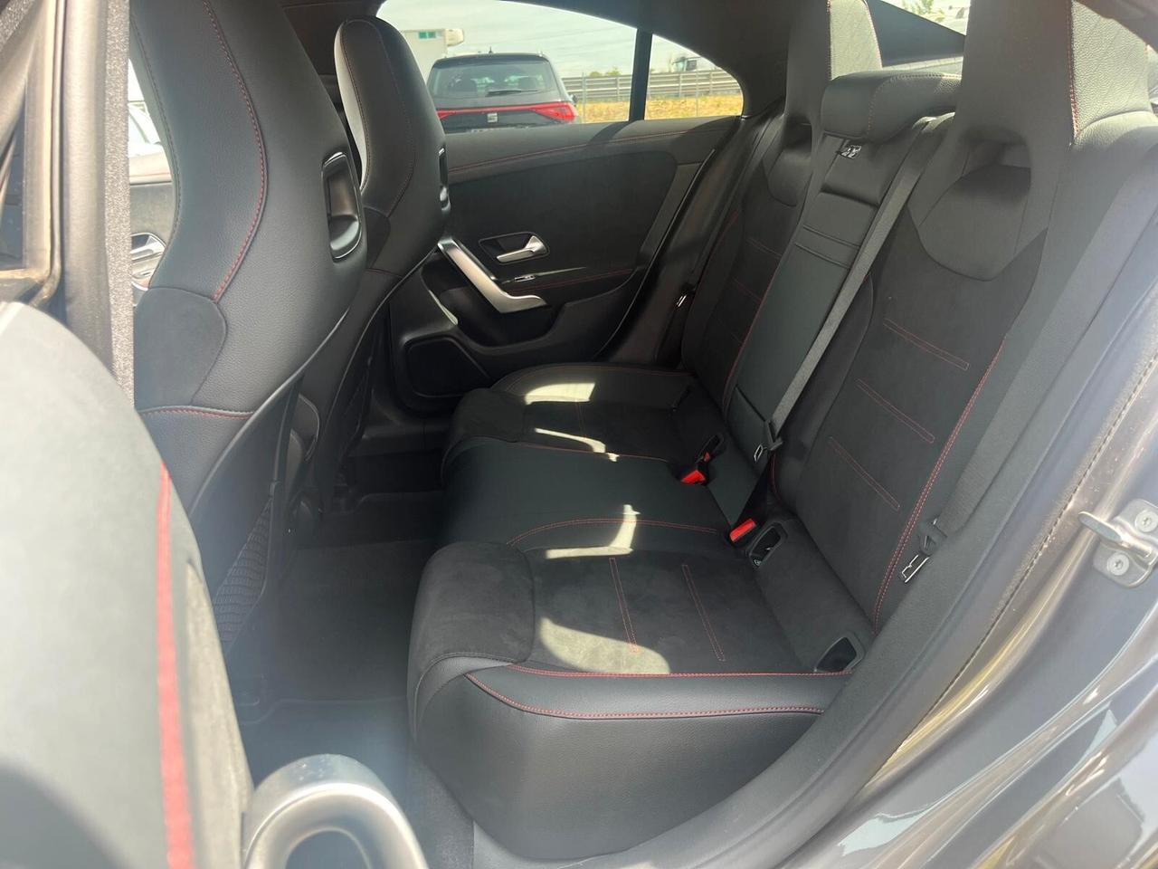 Mercedes-benz CLA 200 d Automatic AMG Line Premium Plus