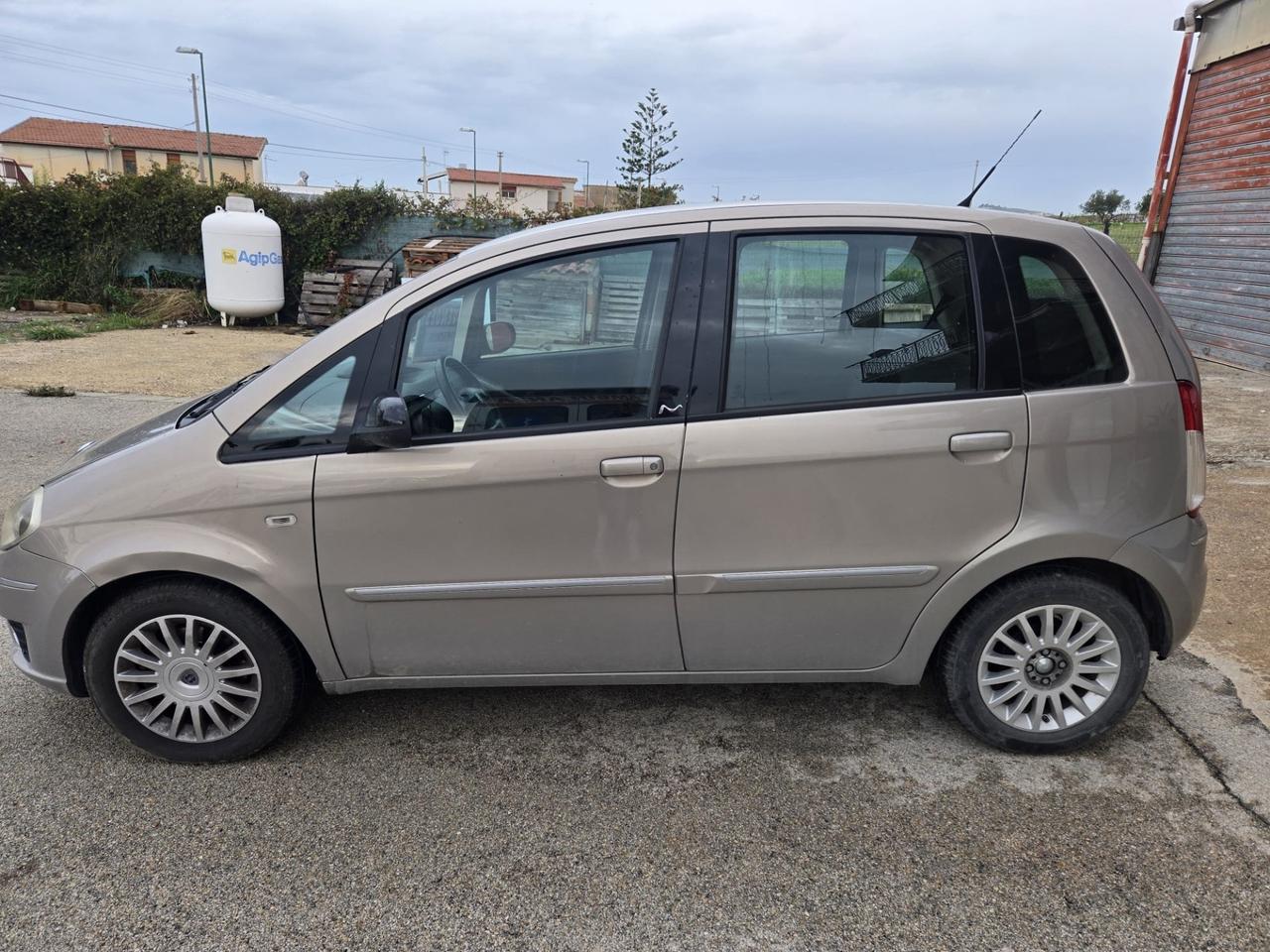 Lancia MUSA 1.3 Mjt 95 CV Gold