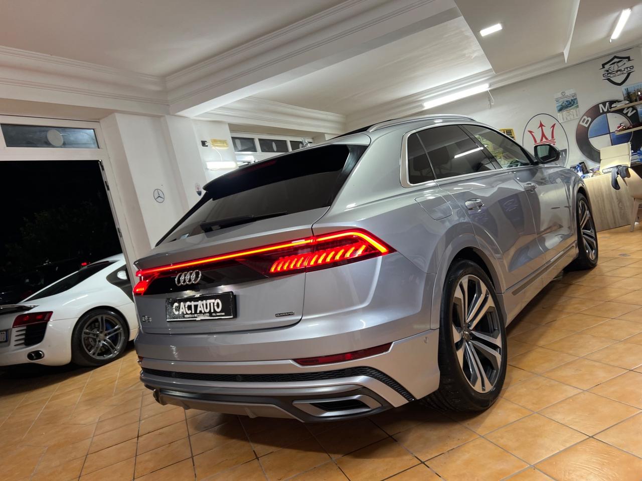 Audi Q8 50 TDI 286 CV quattro tiptronic Sport