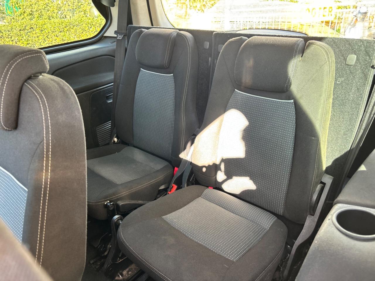Ford Galaxy 2.0 TDCi 163 CV Powershift Nav Titanium