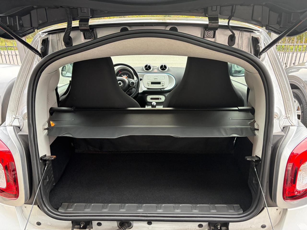 Smart ForTwo 1.0 BENZINA 71CV Passion