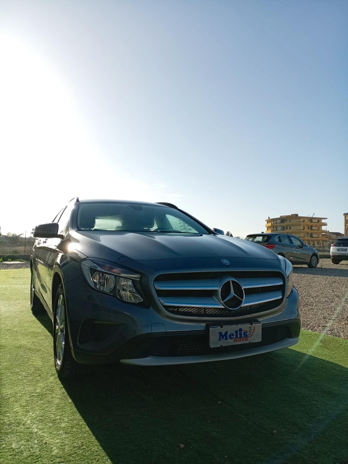 MERCEDES GLA 200 D AUTOMATICA