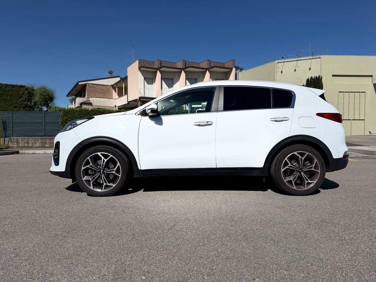 Kia Sportage 1.6 crdi mhev GT Line Panorama Sunroof pack awd 136cv dct