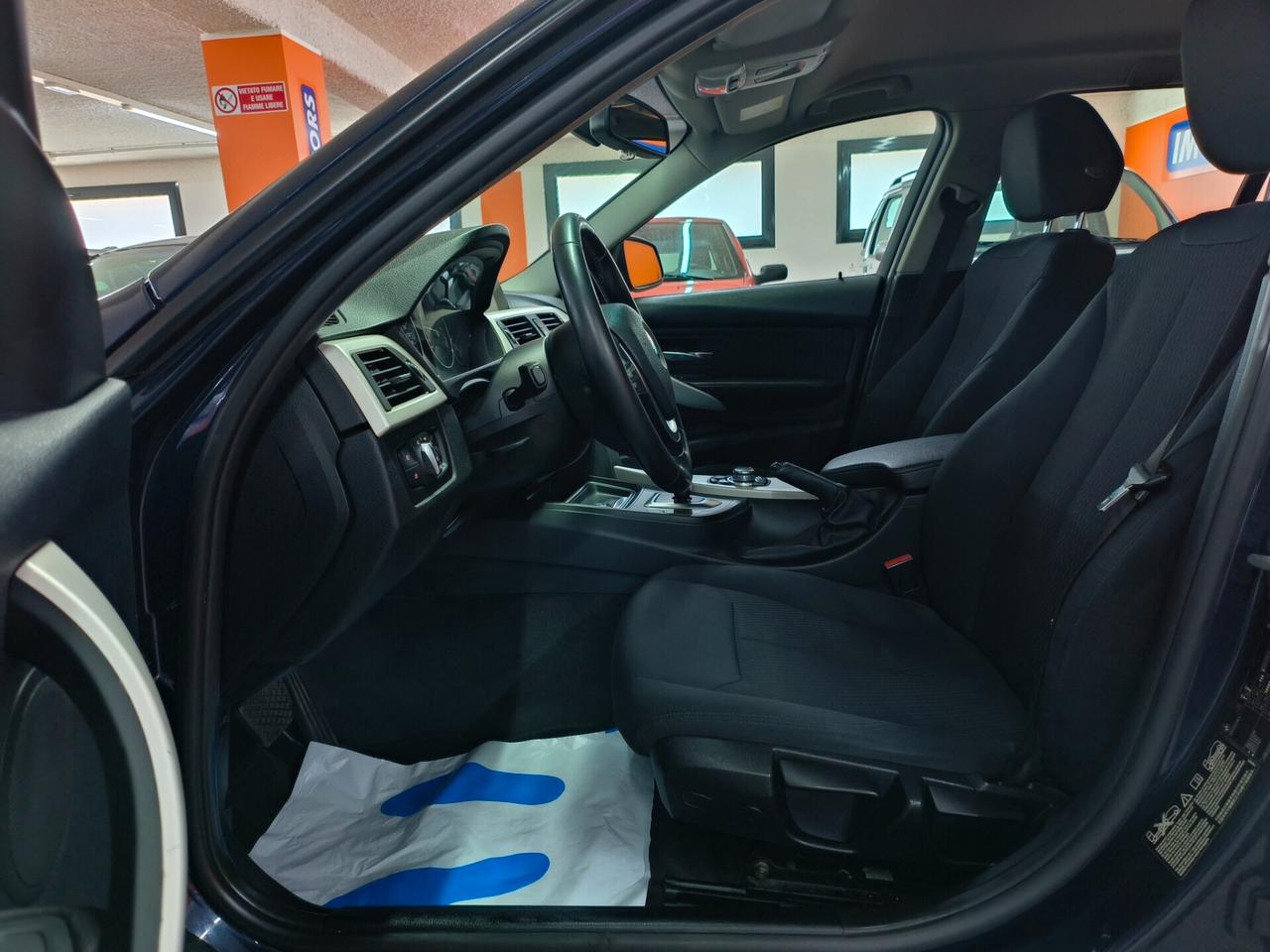 Bmw serie 3 - 320d xDrive Touring Aut.