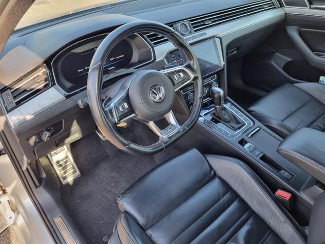 VOLKSWAGEN Passat Variant 2.0 TDI DSG Executive BlueMotion Tech.
