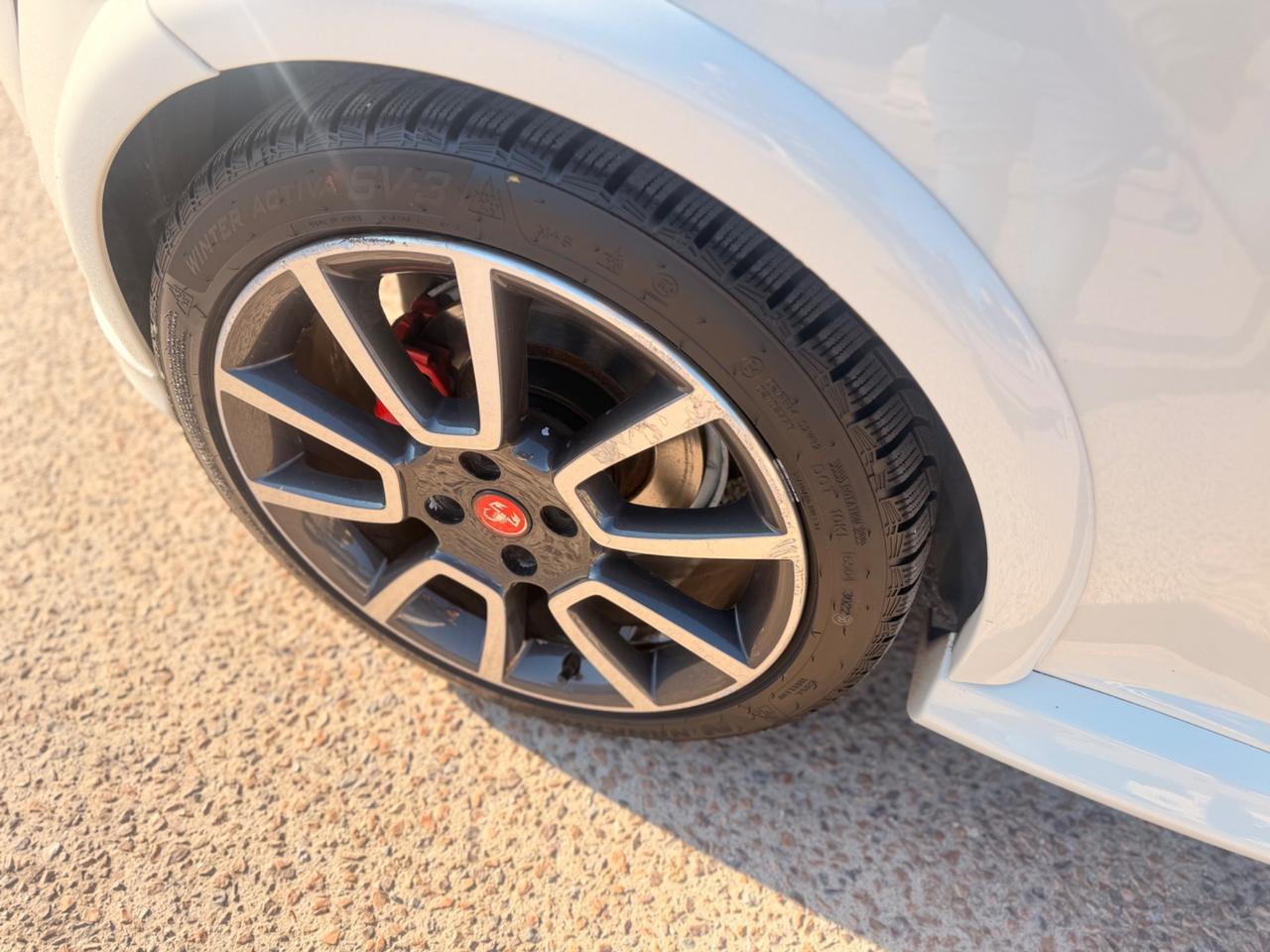 ABARTH GRANDE PUNTO 1.4t-JET €5000