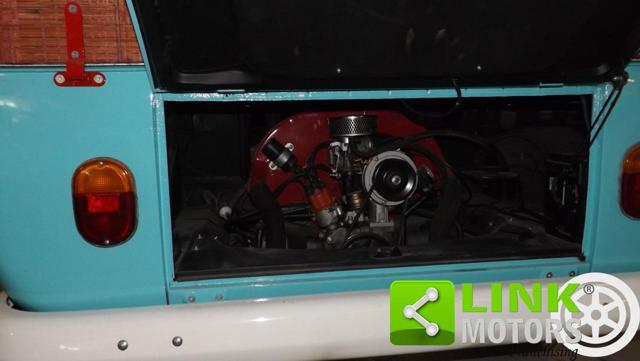 VOLKSWAGEN T2 26B1 con cassone completamente restaurato