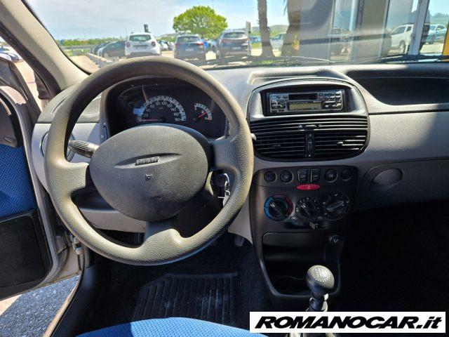FIAT Punto 1.2i cat ELX con Appendice-uniproprietario