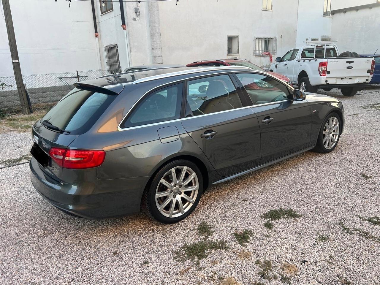 Audi A4 Avant 2.0 TDI 120 CV S-Line