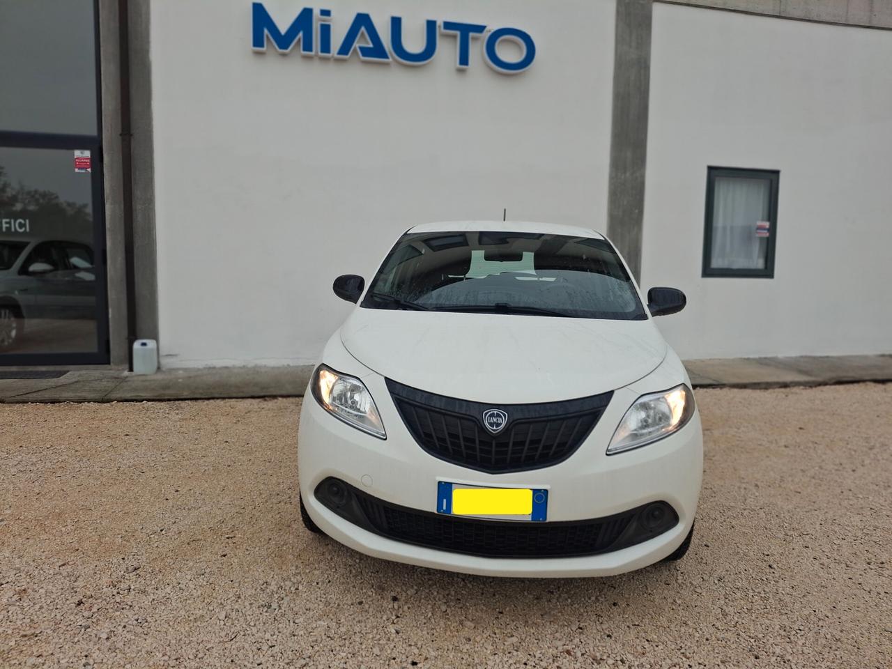 Lancia Ypsilon 1.0 FireFly 5 porte S&S Hybrid Gold