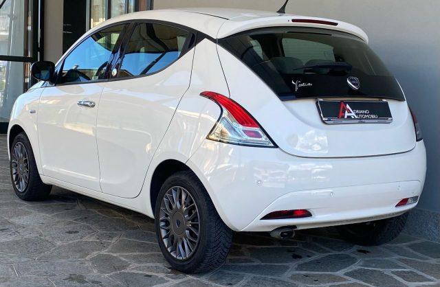 LANCIA Ypsilon 1.2 69 CV 5 porte GPL Ecochic Silver