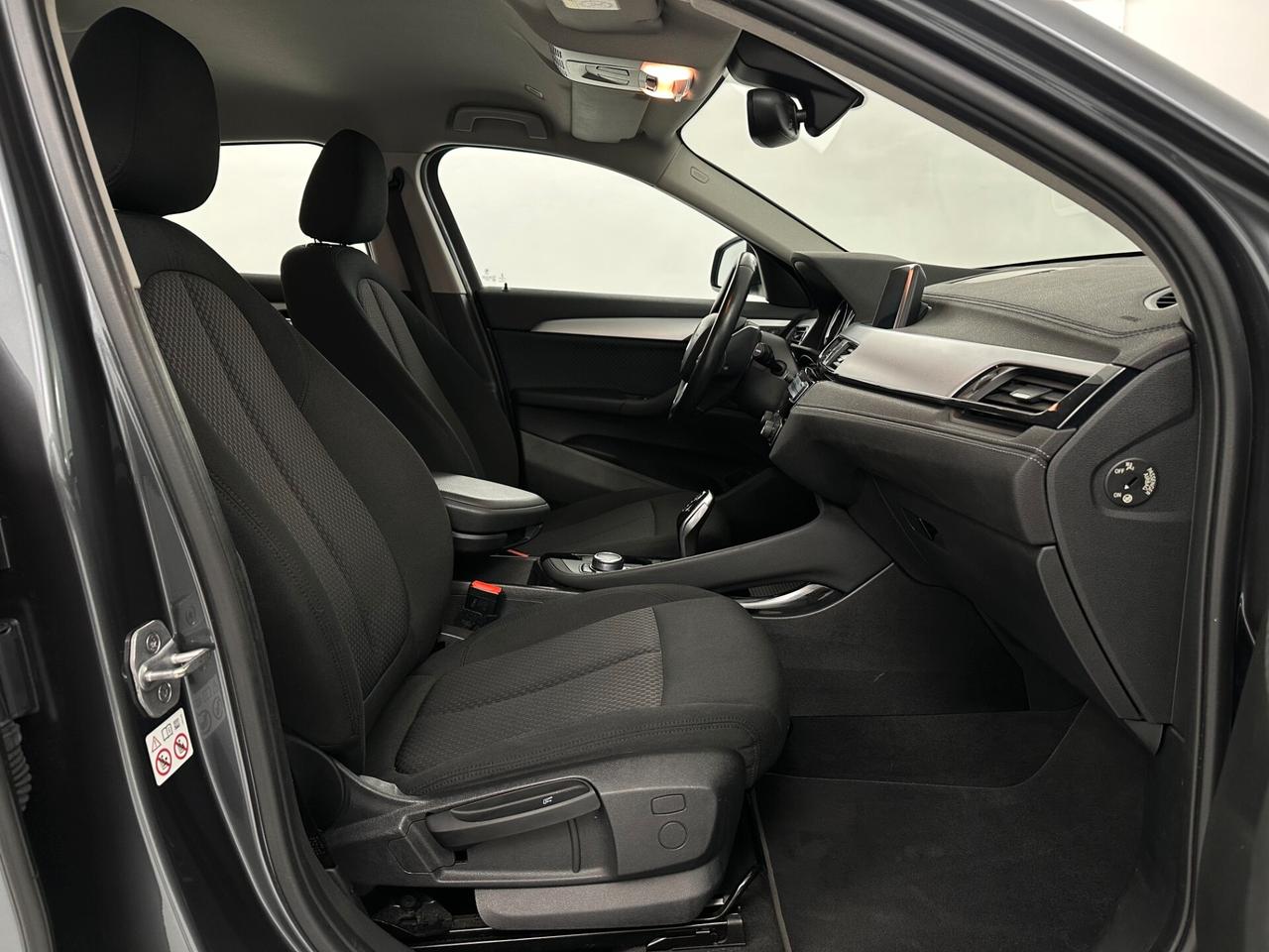 Bmw X2 sDrive18d Business-X