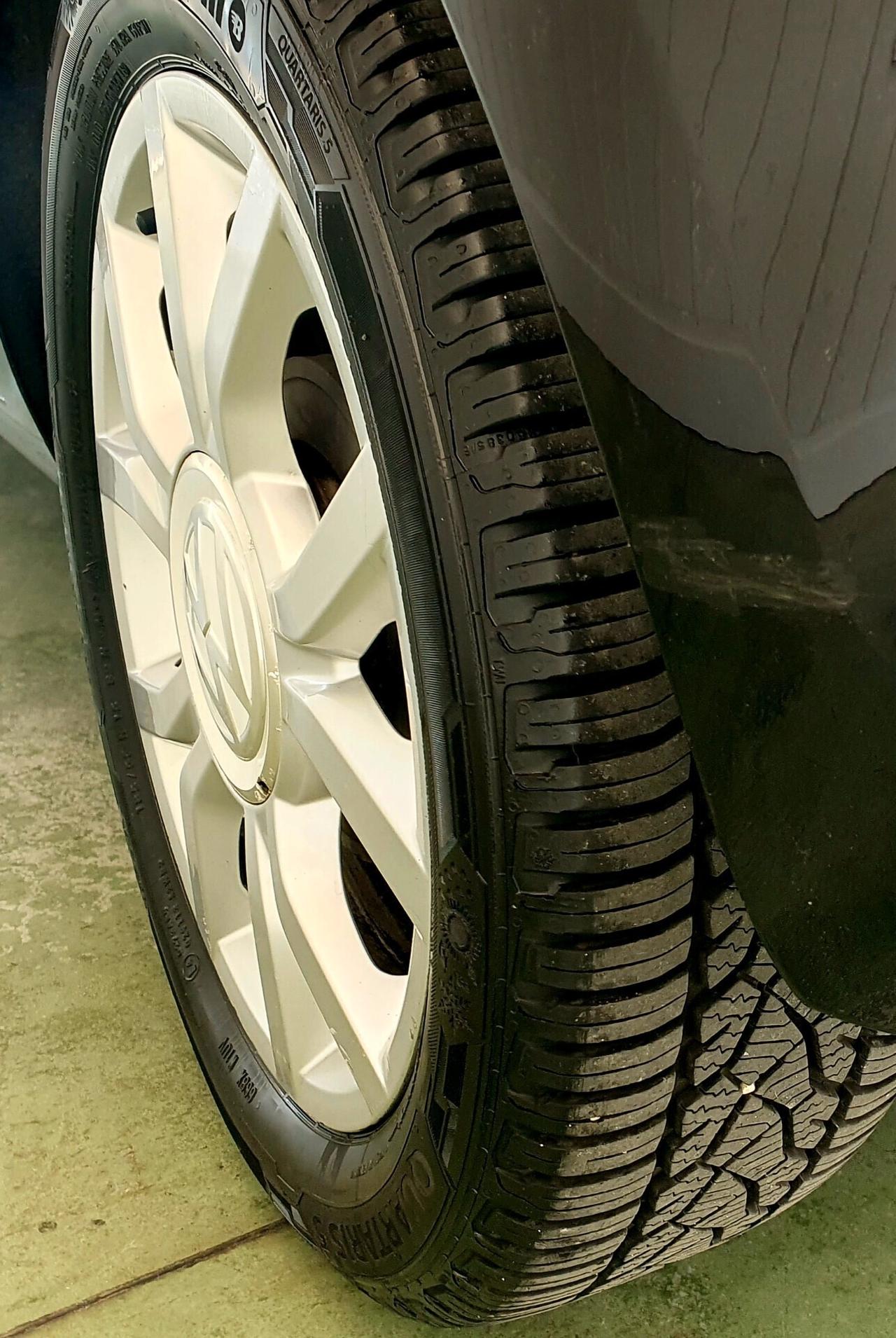 Volkswagen up! 1.0 5p. - 2016 - KM. 131.000