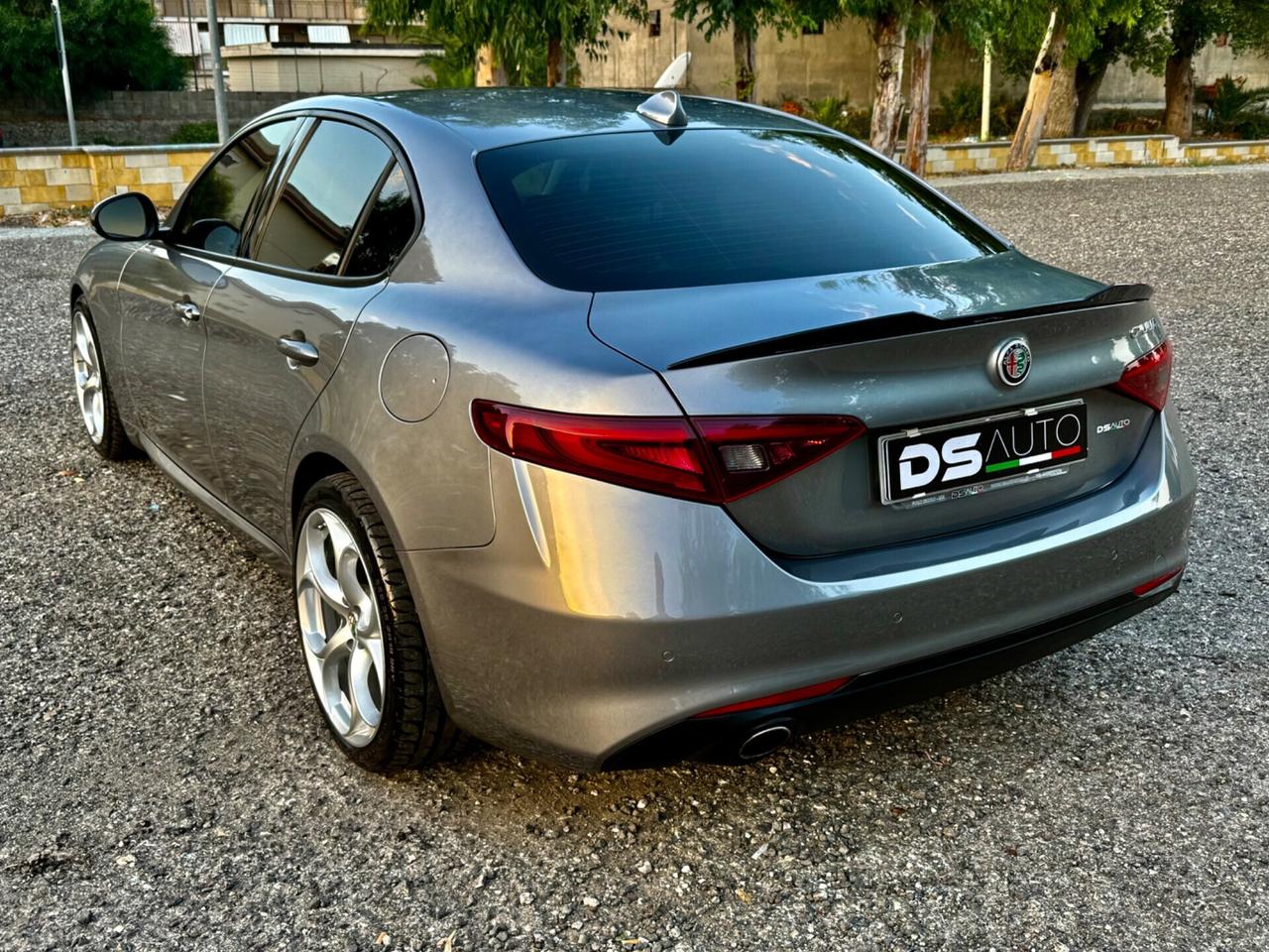 ALFA ROMEO GIULIA 2.2 TURBODIESEL 160 CV AT8 SUPER