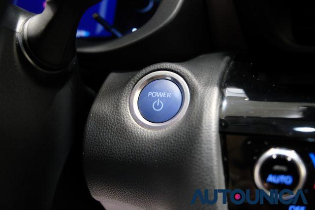 TOYOTA Yaris Cross 1.5 HYBRID E-CVT AWD-I 4x4 LOUNGE TETTO PANORAMA